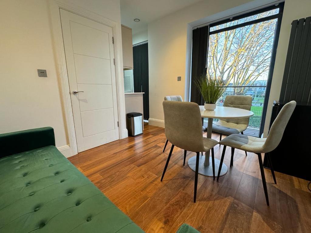 2 Bed 2 Bath Balcony View Wimbledon Tennis Londres Exterior foto